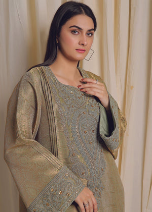 Indian Self Embossed Green Jamawar - Nawaem Altulle
