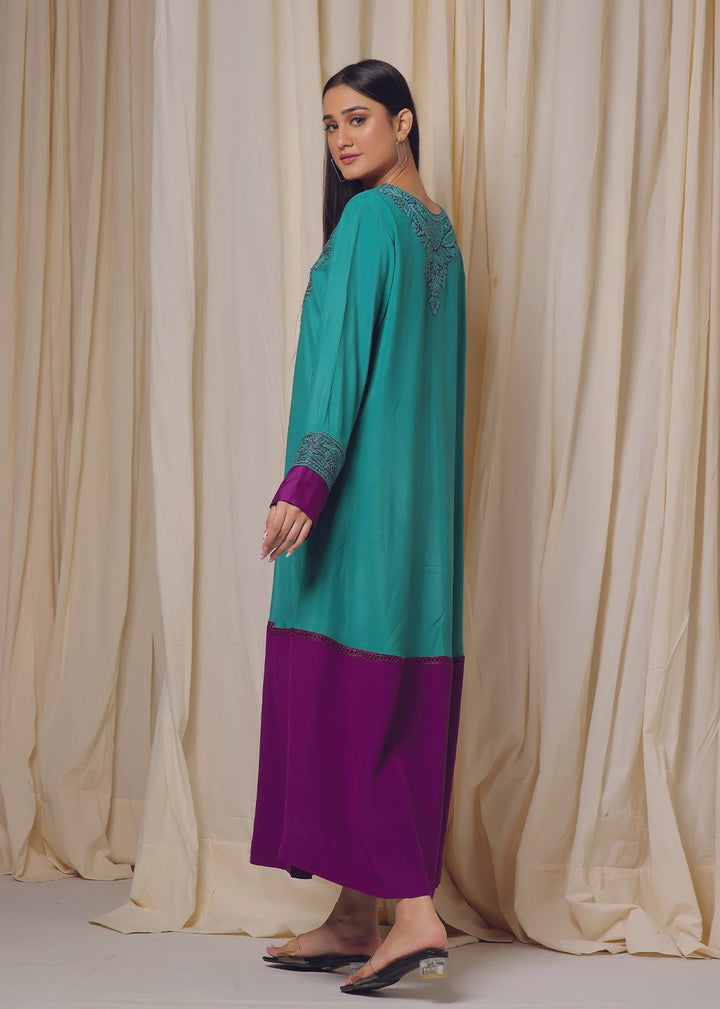 Green Crepe Dress - Nawaem Altulle