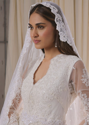 White Pearls Dress - Nawaem Altulle