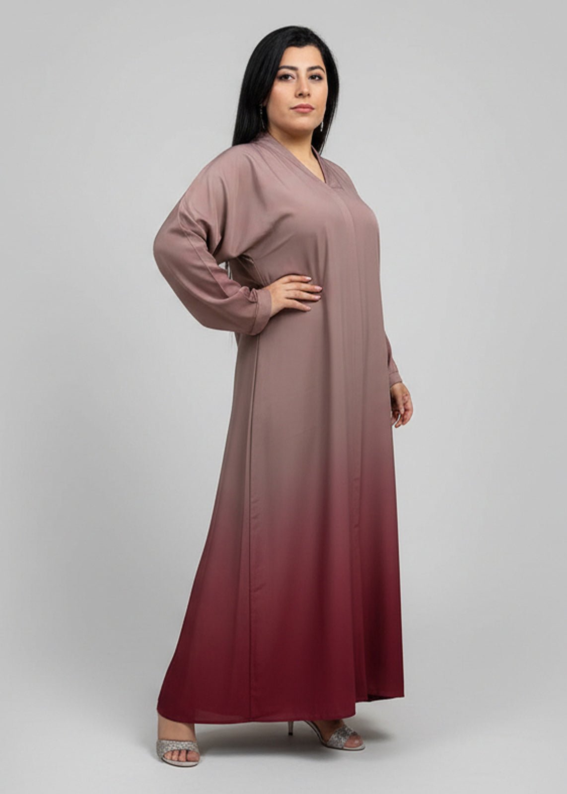 Ombré | عباية أنيقة بتدرج لوني راقٍ من قماش Nada - Nawaem Altulle