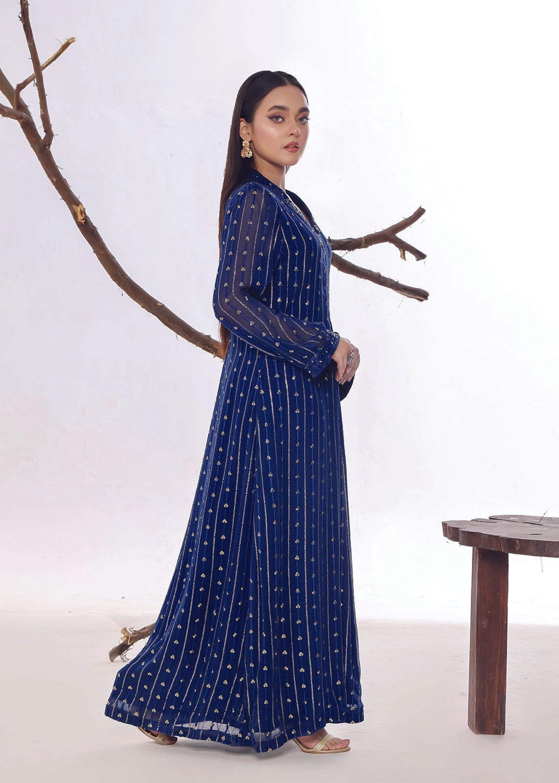 Blue Chiffon Sequins Embellished Dress with a fitted belt - Nawaem Altulle
