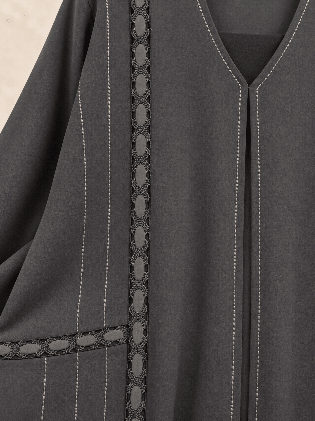 Charcoal Grey-Black Oval-Trim Embroidered Abaya - Nawaem Altulle