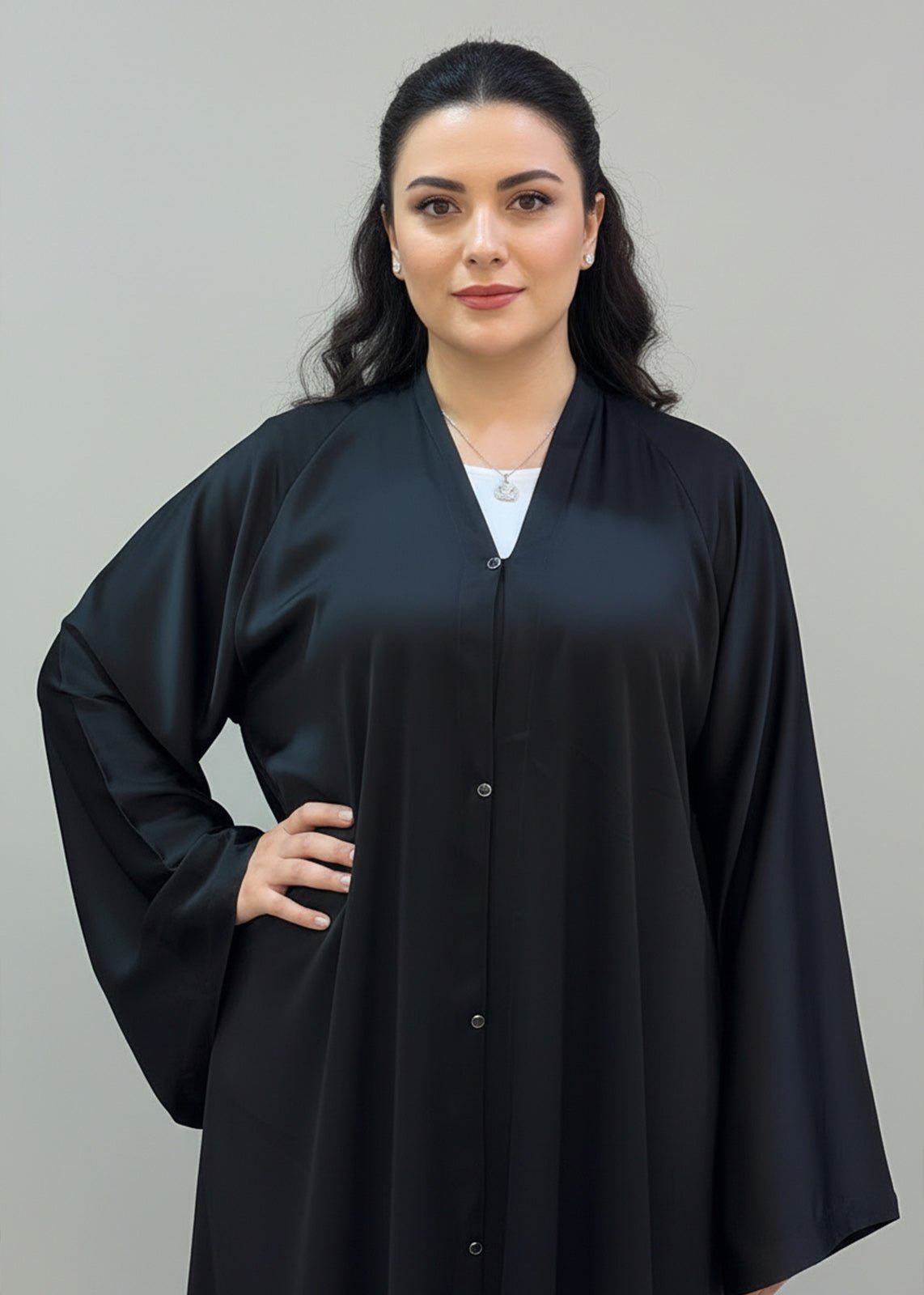 Heavy Hem Abaya Black - Nawaem Altulle
