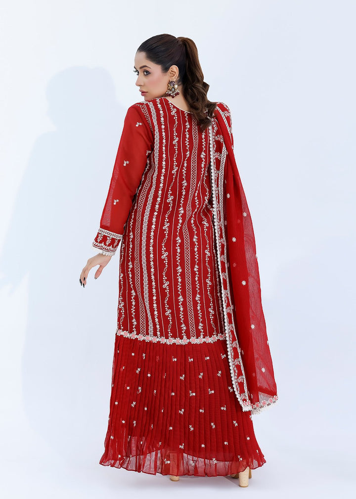 Luxurious Red Net Dress with Silk Lining: Elegant, Refined and Flowing - Nawaem Altulle