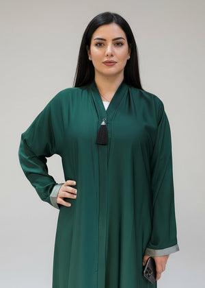 Ombré Green | عباية خضراء بتدرج لوني أنيق - Nawaem Altulle
